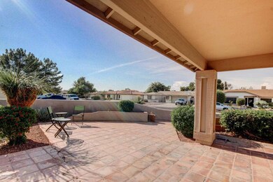 0010-Front Courtyard