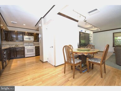 1511 James Rd, Wynnewood, PA 19096 - photo 7