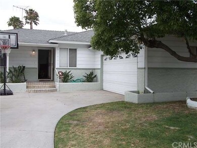 3231 Wolfe St, Lakewood, CA 90712 - photo 2