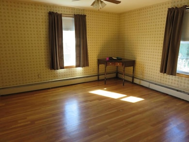 40 Pleasant St, Hooksett, NH 03106 - photo 7