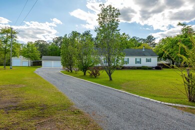 210 Shoreline Ln, Moncks Corner, SC 29461 - photo 2