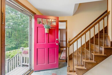 19 Camelot Dr, Bedford, NH 03110 - photo 3