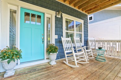 COVEREDFRONTPORCH