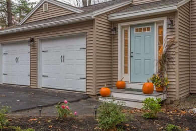 121 Stratham Heights Rd, Stratham, NH 03885 - photo 2