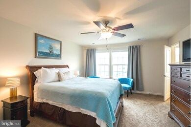 11810 Saint Linus Dr, Waldorf, MD 20602 - photo 5