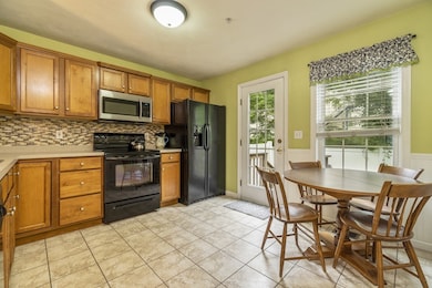 39 Boxberry Ln, Rockland, MA 02370 - photo 5