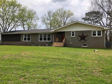 Welcome to 83 You Take It Road in Ardmore, TN! 