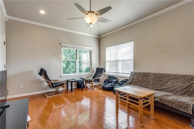 3011 Speedway unit 6, Austin, TX 78705 - photo 4