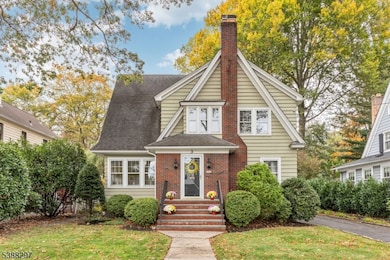 3 Doering Way, Cranford, NJ 07016 - photo 2