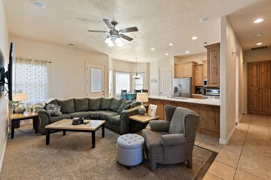 Living Room & Kitchen
