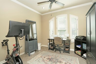 155 Hearthshire Cir, the Woodlands, TX 77354 - photo 5