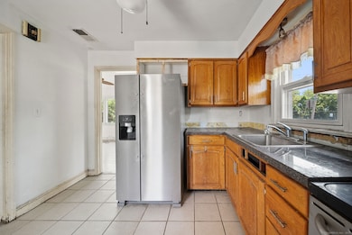 1820 Dean St, New Haven, CT 06512 - photo 7