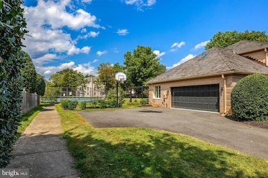 6305 Dunaway Ct, McLean, VA 22101 - photo 5