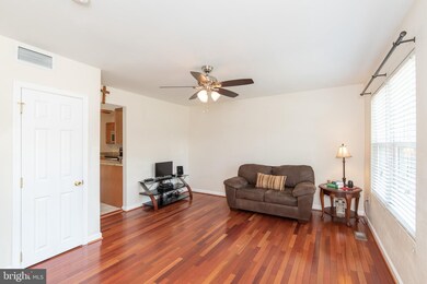 1364 Harford Square Dr, Edgewood, MD 21040 - photo 7