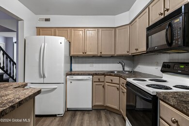 3023 Squire Blvd, Slingerlands, NY 12159 - photo 7