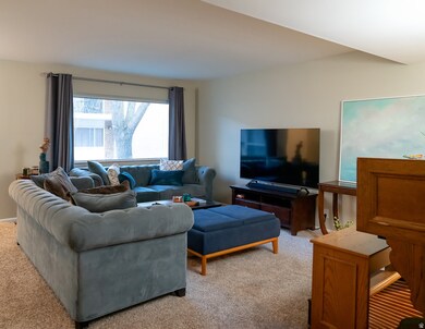 760 E Three Fountains Dr unit 110, Murray, UT 84107 - photo 4