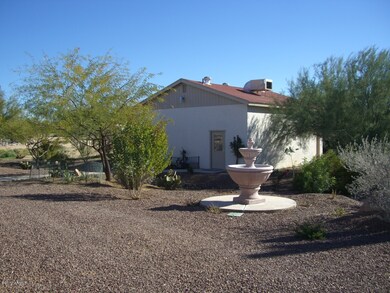 Separate 840 sf Guest House