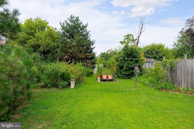 48 Mechanic St, Bridgeport, NJ 08014 - photo 3