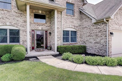 1635 S Mayberry Dr, Frankfort, IN 46041 - photo 3