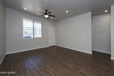 306 E Yavapai Rd unit A, Tucson, AZ 85705 - photo 5