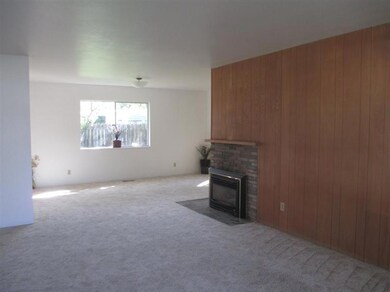 1404 NE Laura Ct, Grants Pass, OR 97526 - photo 7