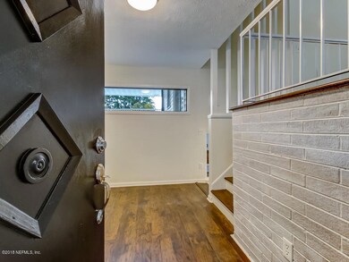 4961 Dian Wood Dr E, Jacksonville, FL 32210 - photo 3