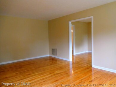 319 Whitney Dr, Fayetteville, NC 28314 - photo 6