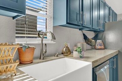 1593 Hartsdale Dr, Horizon City, TX 79928 - photo 5