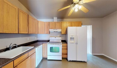 1100 Ridgecrest Dr, Alamogordo, NM 88310 - photo 6