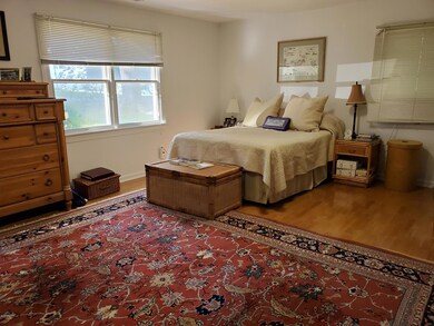 625 Round Hill Rd, Greenwich, CT 06831 - photo 5