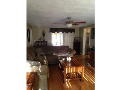 24 Montcalm Rd, Warwick, RI 02889 - photo 2