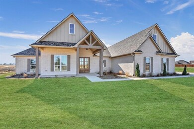 133 Chisolm Trail, Pottsboro, TX 75076 - photo 2