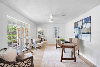 10050 Wickersham Ln, Houston, TX 77042 - photo 5