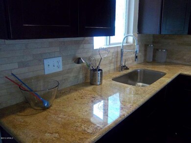 4237 N 17th Ave Kitchen 4