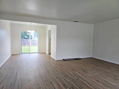 216 E Ashlan Ave, Fresno, CA 93704 - photo 2