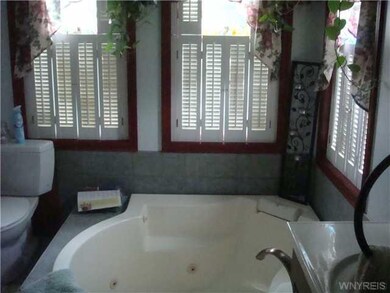 Master Bath/Spa