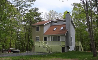 267 Acorn Cir, Lehman Township, PA 18301 - photo 2