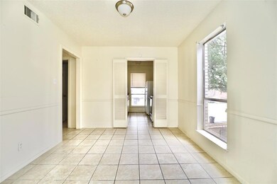 3828 Cibolo Dr unit 108, Fort Worth, TX 76133 - photo 2