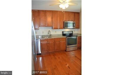 6103 Calico Pool Ln, Burke, VA 22015 - photo 2