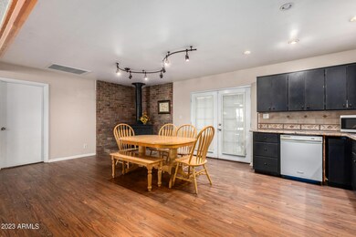 Nice Open Concept floor plan
