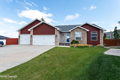 4311 Quarter Circle Ct, Gillette, WY 82718 - photo 4