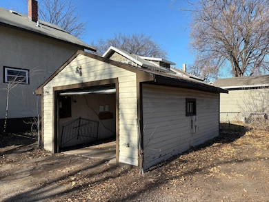 1124 University Dr S, Fargo, ND 58103 - photo 3