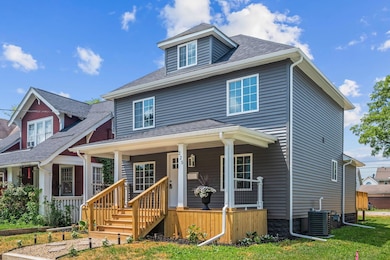 3-web-or-mls-225 S Grand Ave-103