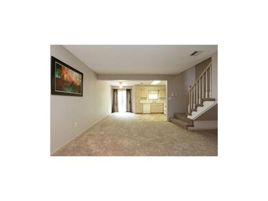 Looking to Dining area & kitchen