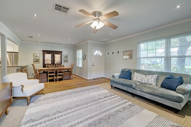 1527 Chantilly Ln, Houston, TX 77018 - photo 7