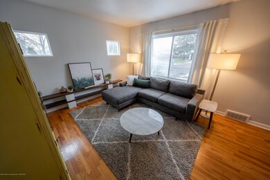 Hecksel_Invernesslivingroom-15