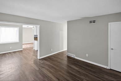 5368 Millbranch Rd, Memphis, TN 38116 - photo 6