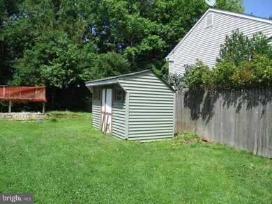 12917 Bogby Rd, Middle River, MD 21220 - photo 4