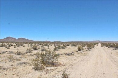 1111 Apache Ave, El Mirage, CA 92301 - photo 2