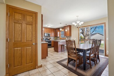 1245 9th St, Jesup, IA 50648 - photo 6